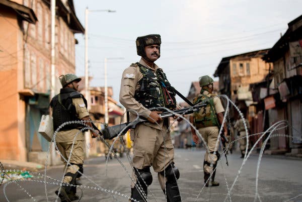 Troops in Kashmir